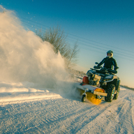 Tänavapuhastushari ATV-le 6,5hp: (Briggs & Stratton mootor)