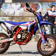 Beta RR 125 R Motard 4T, sinine/punane