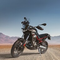 Mootorratas Aprilia Tuareg 660 E5 Canyon Sand